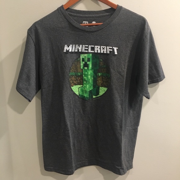 Minecraft T-shirt youth size xl (18-20) - Picture 1 of 4